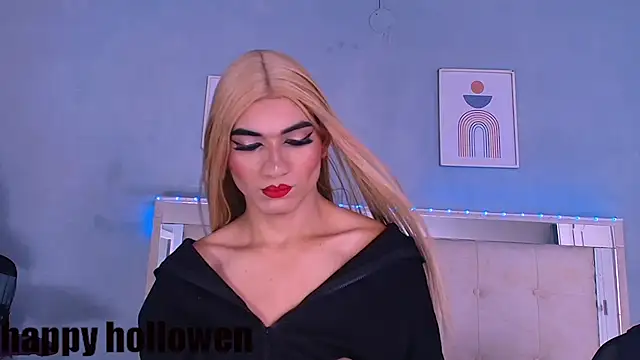 Emily Castillo 1 online show from 10-15-25, 05:07