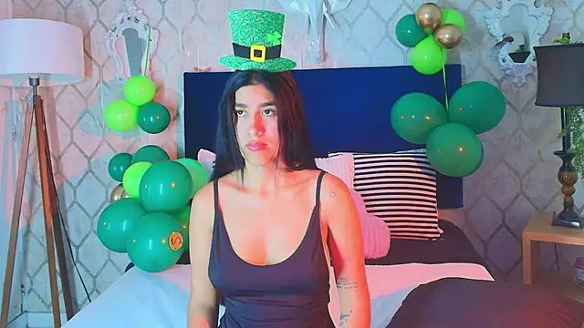 Mia Montess online show from 03-14-25, 12:18