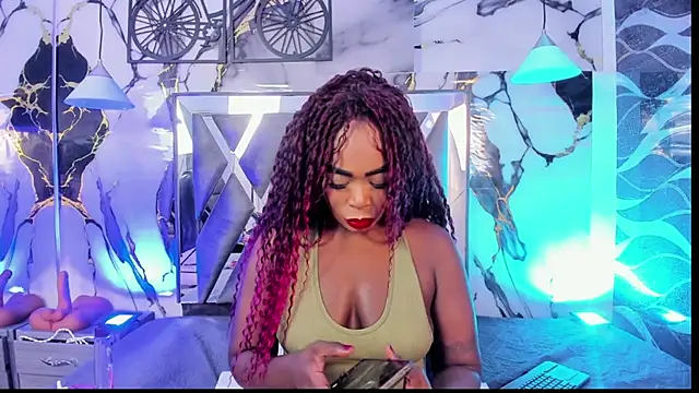 CandyMartinez  online show from 07-17-26, 08:24