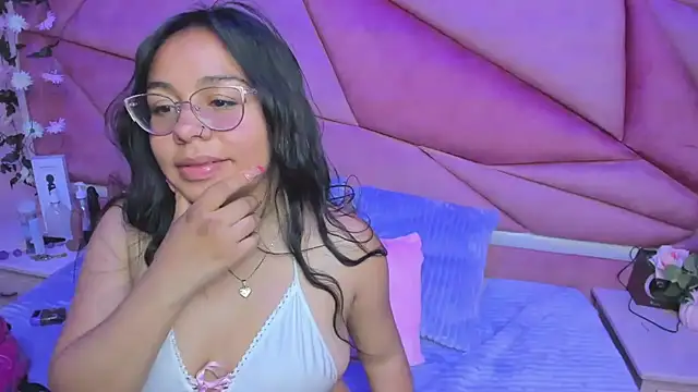  Violeta 18 online show from 09-21-25, 03:52