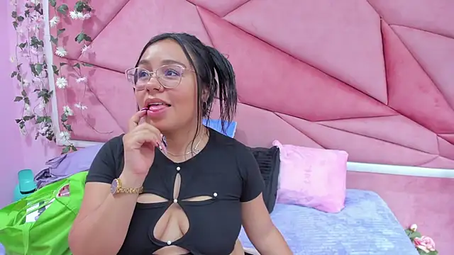  Violeta 18 online show from 10-12-25, 03:44