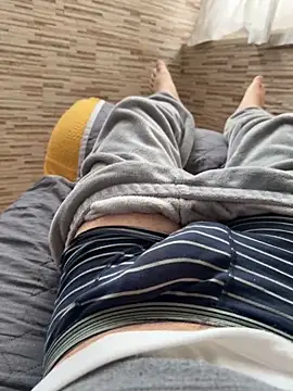 ategurl192 online show from 04-02-26, 06:55