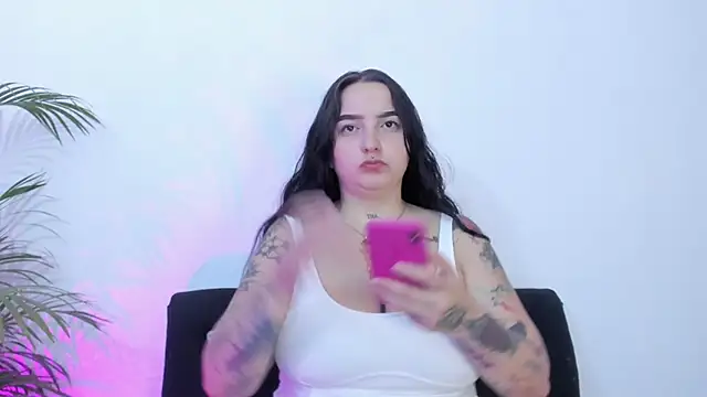 Celestte online show from 09-11-25, 12:33