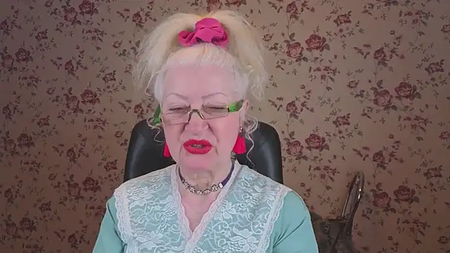 Maya Mayflower online show from 02-28-26, 02:56