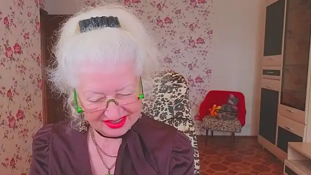 Maya Mayflower online show from 06-05-26, 06:52