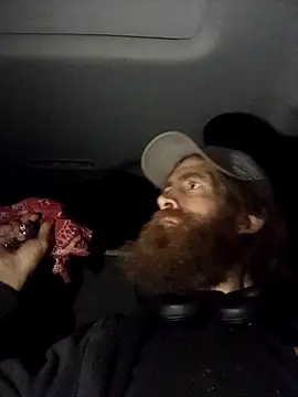 Snapshot of SirJonBradley chatting on 10-22-25, 10:15 SirJonBradley online show from 10-22-25, 10:15