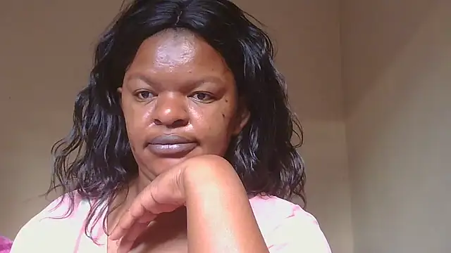 Snapshot of ebony_rose11 chatting on 02-10-25, 04:41 ebony rose11 online show from 02-10-25, 04:41