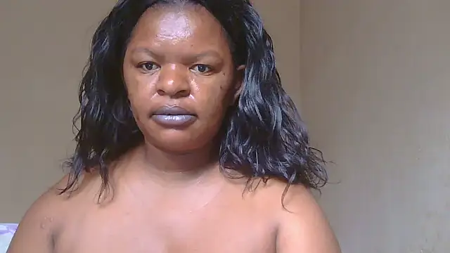 Snapshot of ebony_rose11 chatting on 02-18-25, 12:17 ebony rose11 online show from 02-18-25, 12:17