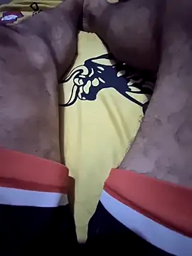 Snapshot of karlossan24 chatting on 02-20-26, 02:06 karlossan24 online show from 02-20-26, 02:06