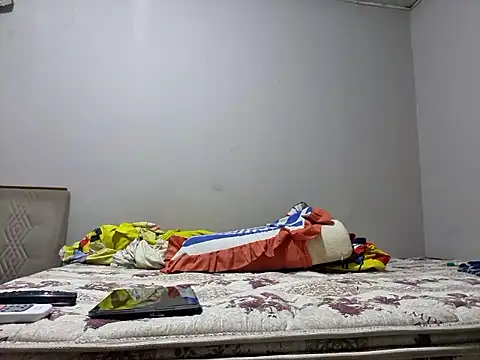 Snapshot of karlossan24 chatting on 03-08-26, 09:02 karlossan24 online show from 03-08-26, 09:02