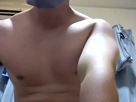 Snapshot of taaaaaa- chatting on 09-19-25, 01:34 taaaaaa- online show from 09-19-25, 01:34