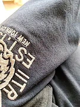 Snapshot of punam259 chatting on 12-03-25, 05:37 punam259 online show from 12-03-25, 05:37