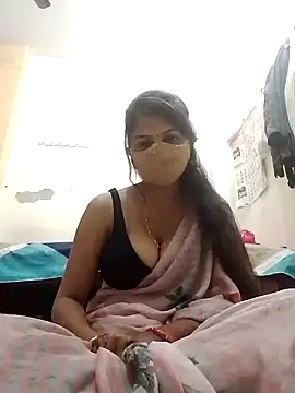 Snapshot of fuunshashi chatting on 11-26-25, 04:52 fuunshashi online show from 11-26-25, 04:52