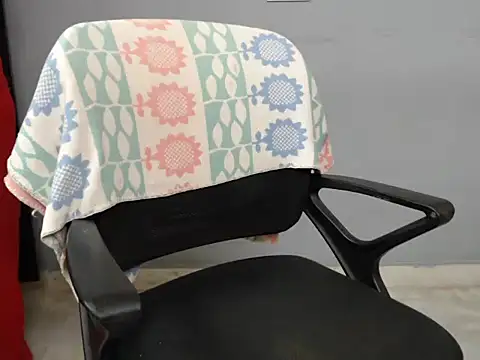 Surjeet Kaur online show from 11-30-25, 03:43