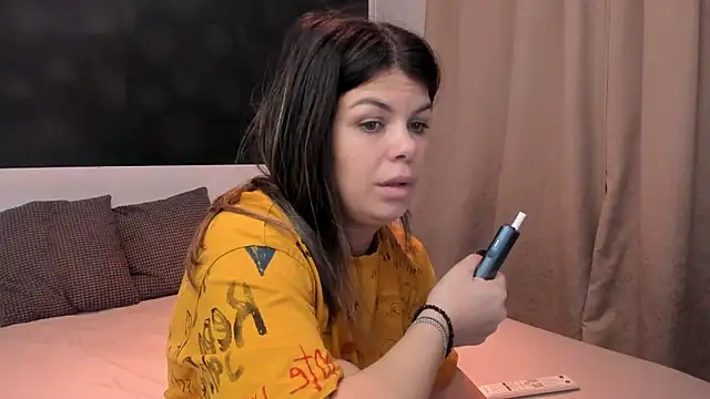 EllyMilf online show from 03-16-25, 08:54