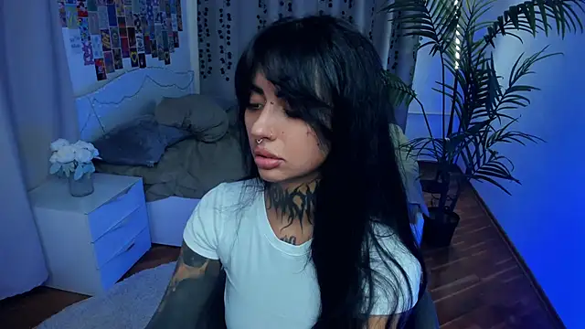 CharimgSabrina online show from 02-15-26, 06:21