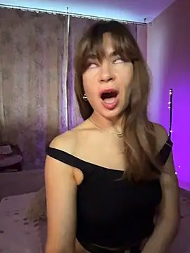 Snapshot of Mary_Kiitty chatting on 12-20-25, 09:49 Mary Kiitty online show from 12-20-25, 09:49