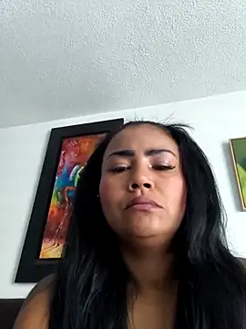 Snapshot of Ariana_Rodriguez chatting on 07-05-26, 02:35 Ariana Rodriguez online show from 07-05-26, 02:35