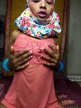 Cutesoma01 online show from 03-04-26, 04:24