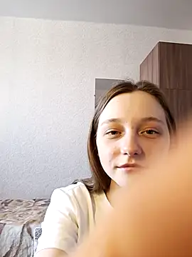 Snapshot of Bonechka chatting on 03-13-25, 11:08 Bonechka online show from 03-13-25, 11:08