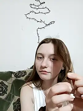 Snapshot of Bonechka chatting on 03-18-25, 02:37 Bonechka online show from 03-18-25, 02:37