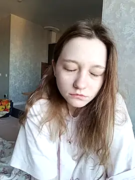 Snapshot of Bonechka chatting on 10-14-25, 03:51 Bonechka online show from 10-14-25, 03:51