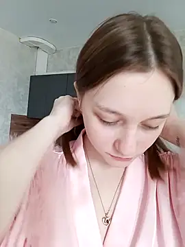 Snapshot of Bonechka chatting on 10-15-25, 05:40 Bonechka online show from 10-15-25, 05:40