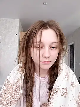 Snapshot of Bonechka chatting on 10-31-25, 07:53 Bonechka online show from 10-31-25, 07:53