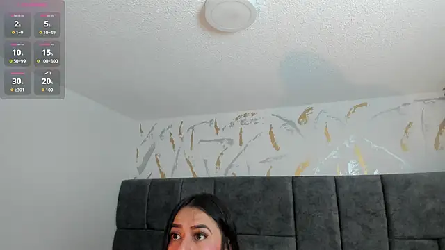 Snapshot of Cristal_Velle chatting on 06-08-26, 01:00 Cristal Velle online show from 06-08-26, 01:00