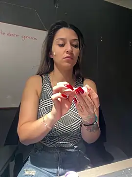 Isabella Varella online show from 12-05-25, 12:25