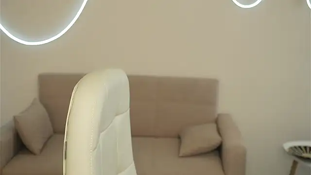 CathrynCovil online show from 03-23-25, 07:09