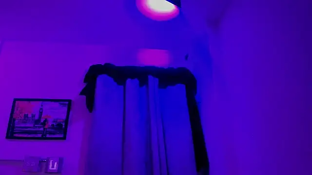 Liz ortega30 online show from 04-21-26, 11:49