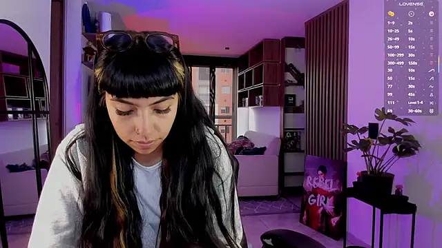 Saraa Desiree online show from 02-16-26, 07:32