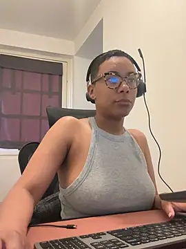 Melia Rayne online show from 04-08-26, 09:42