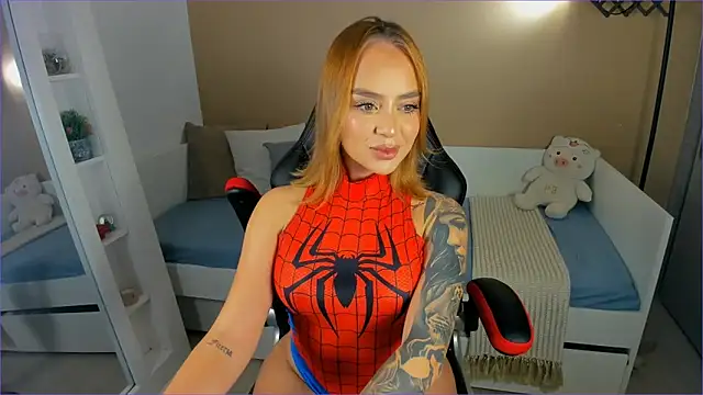 Snapshot of ValentinaMilann chatting on 10-05-25, 12:31 ValentinaMilann online show from 10-05-25, 12:31