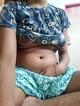 Snapshot of sexy-trisha1 chatting on 10-06-25, 05:21 sexy-trisha1 online show from 10-06-25, 05:21