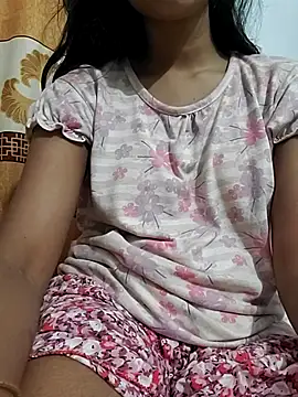 Snapshot of sexy-trisha1 chatting on 10-15-25, 04:18 sexy-trisha1 online show from 10-15-25, 04:18