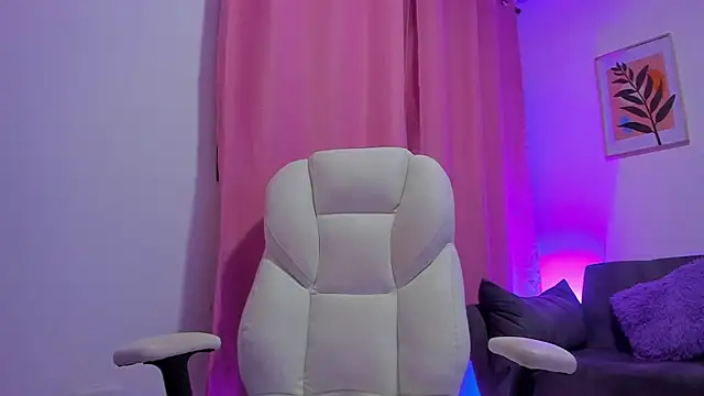 gaaby foxx online show from 12-05-25, 01:42