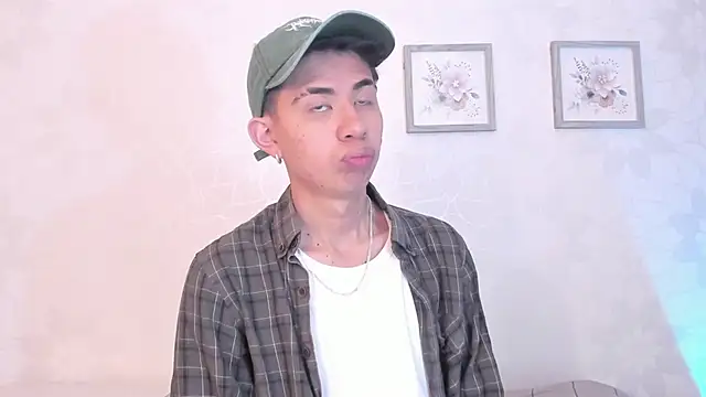 Snapshot of dads_rider chatting on 01-07-26, 05:15 dads rider online show from 01-07-26, 05:15