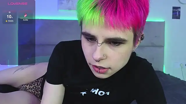 Alex Vallley online show from 10-18-25, 11:05