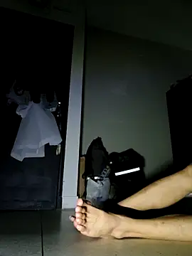 Snapshot of payizzzzzz chatting on 09-19-25, 07:58 payizzzzzz online show from 09-19-25, 07:58