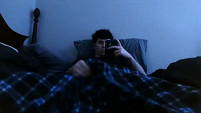 Snapshot of HourManne chatting on 03-10-25, 07:32 HourManne online show from 03-10-25, 07:32