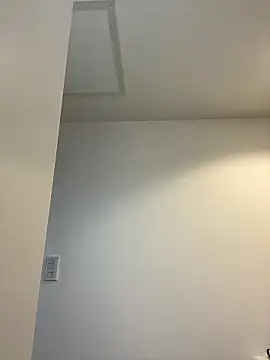 waka3232 online show from 04-15-26, 01:45