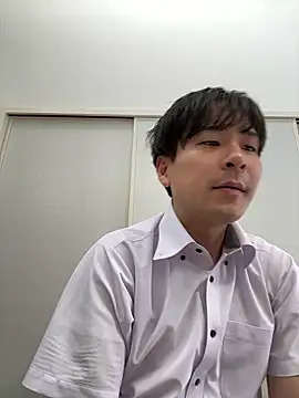 Snapshot of waka3232 chatting on 06-04-26, 02:39 waka3232 online show from 06-04-26, 02:39