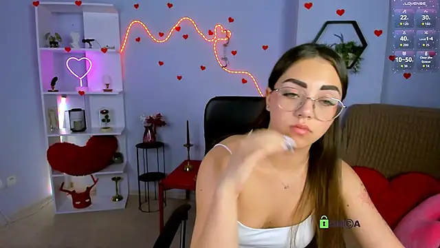 kiki swan online show from 06-11-26, 02:53