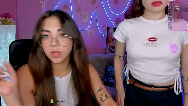 kiki swan online show from 07-08-26, 07:18
