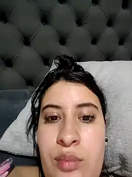 mialorents online show from 10-22-25, 04:51