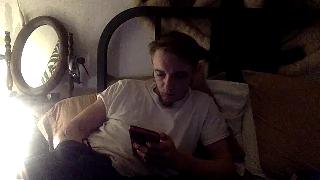 Snapshot of Ilovepussy1911 chatting on 01-11-26, 03:33 Ilovepussy1911 online show from 01-11-26, 03:33