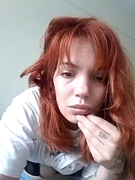 Snapshot of Anestesia_ chatting on 10-31-25, 04:41 Anestesia  online show from 10-31-25, 04:41