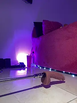 Snapshot of Amorkiss_ chatting on 02-23-26, 03:59 Amorkiss online show from 02-23-26, 03:59